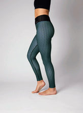 Womens Crystal